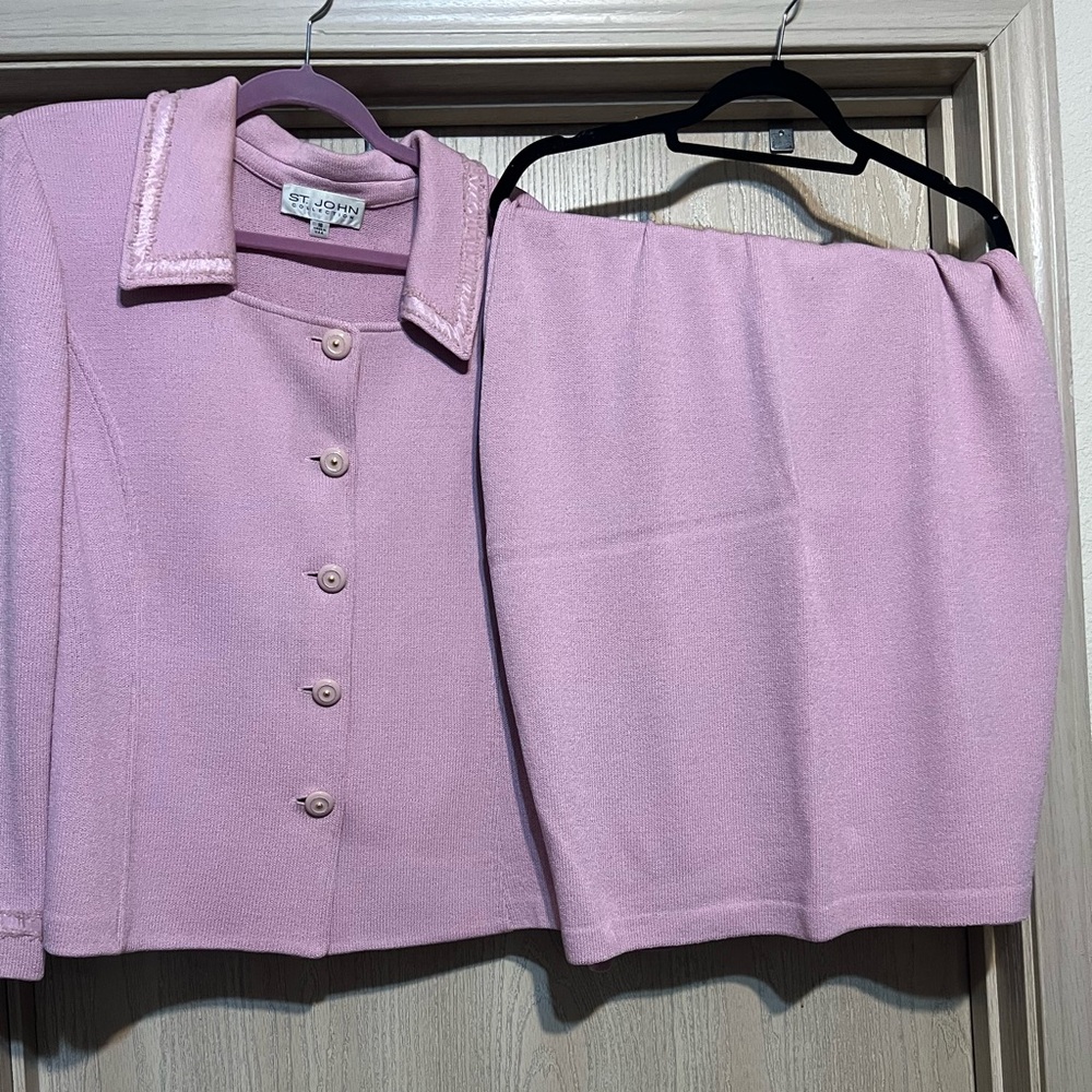 St John Collection Skirt Suit